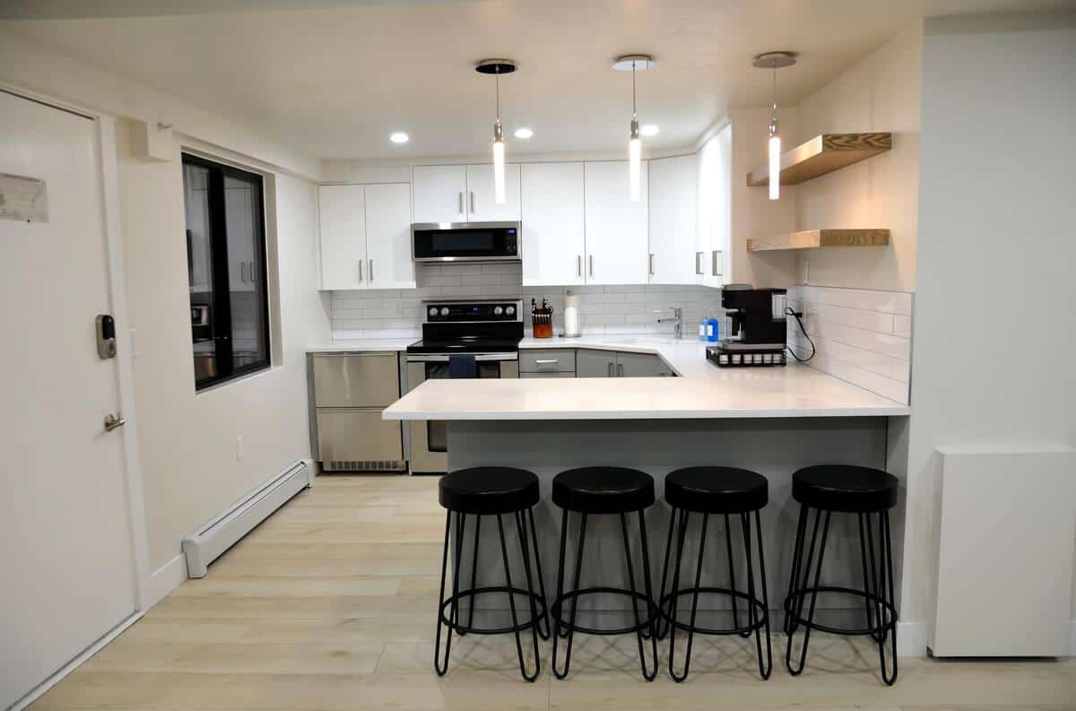 Mountain Heritage and Modern Resorts